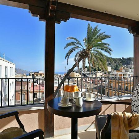 Hotel Le Chevalier ตาออร์มินา ภายนอก รูปภาพ