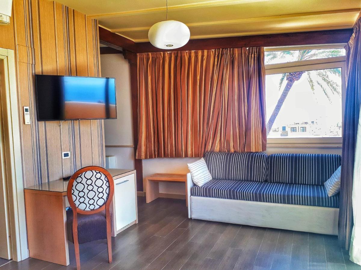 Hotel Le Chevalier ตาออร์มินา ภายนอก รูปภาพ
