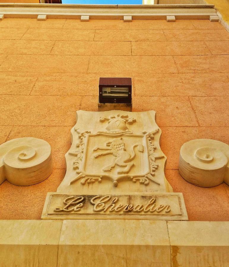 Hotel Le Chevalier ตาออร์มินา ภายนอก รูปภาพ